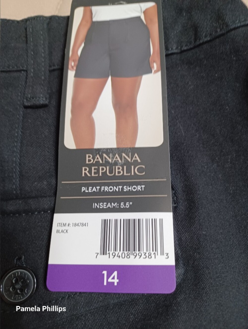 Banana Republic Black Pleat Front Bermuda Shorts